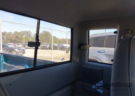 1994 Ford Ranger Super Cab из США, поврежденный, VIN 1FTCR14X4RPA56365